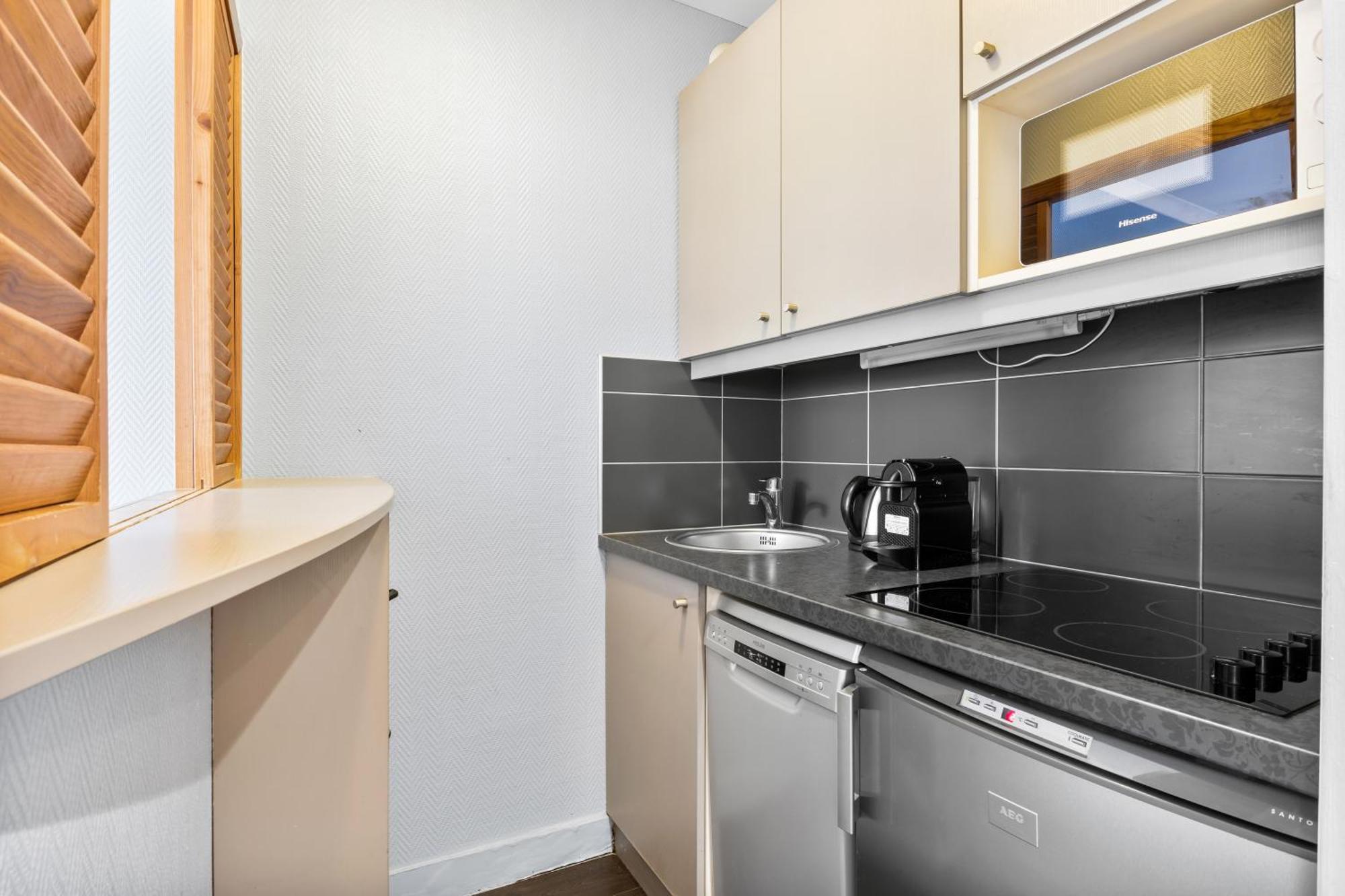 Grand Appartement Avec Balcon - Proche Parc Des Expo - Parking Privee イシー＝レ＝ムリノー エクステリア 写真